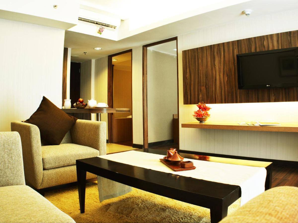 Ramada By Wyndham Bali Sunset Road Kuta Ξενοδοχείο Σεμινιάκ Εξωτερικό φωτογραφία