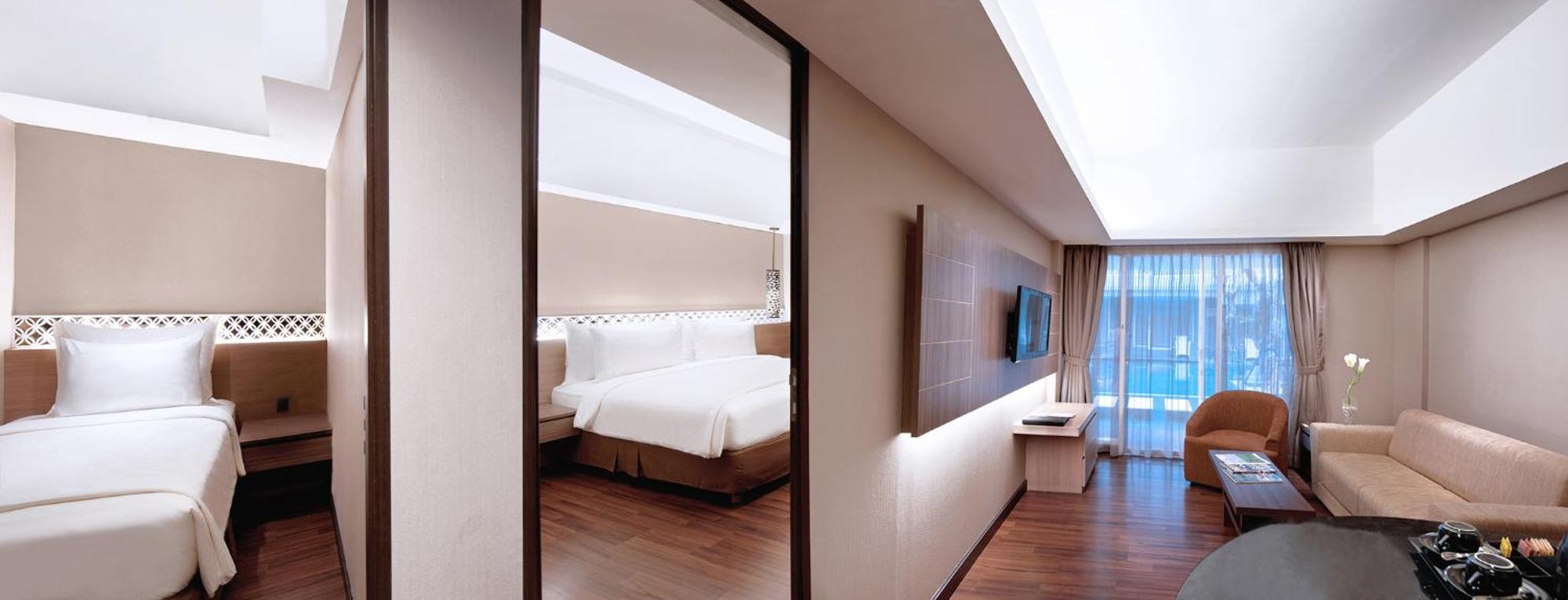Ramada By Wyndham Bali Sunset Road Kuta Ξενοδοχείο Σεμινιάκ Εξωτερικό φωτογραφία