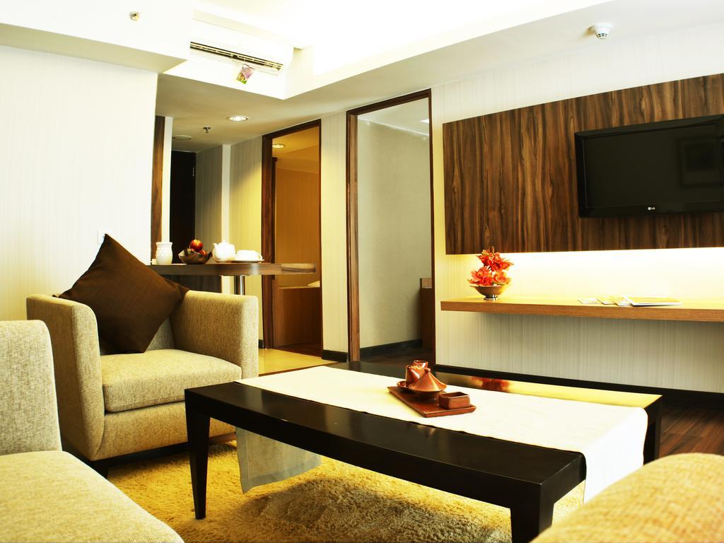 Ramada By Wyndham Bali Sunset Road Kuta Ξενοδοχείο Σεμινιάκ Εξωτερικό φωτογραφία