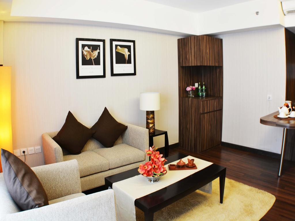 Ramada By Wyndham Bali Sunset Road Kuta Ξενοδοχείο Σεμινιάκ Εξωτερικό φωτογραφία