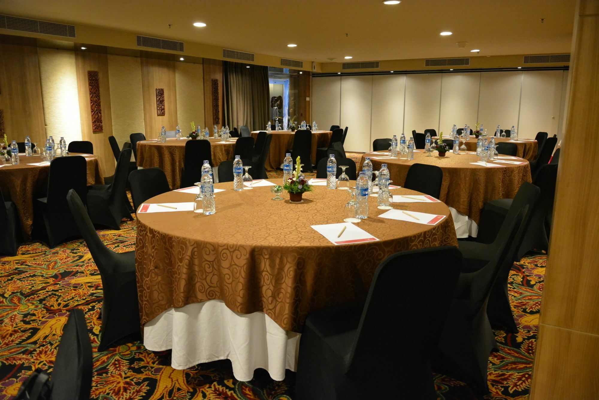 Ramada By Wyndham Bali Sunset Road Kuta Ξενοδοχείο Σεμινιάκ Εξωτερικό φωτογραφία