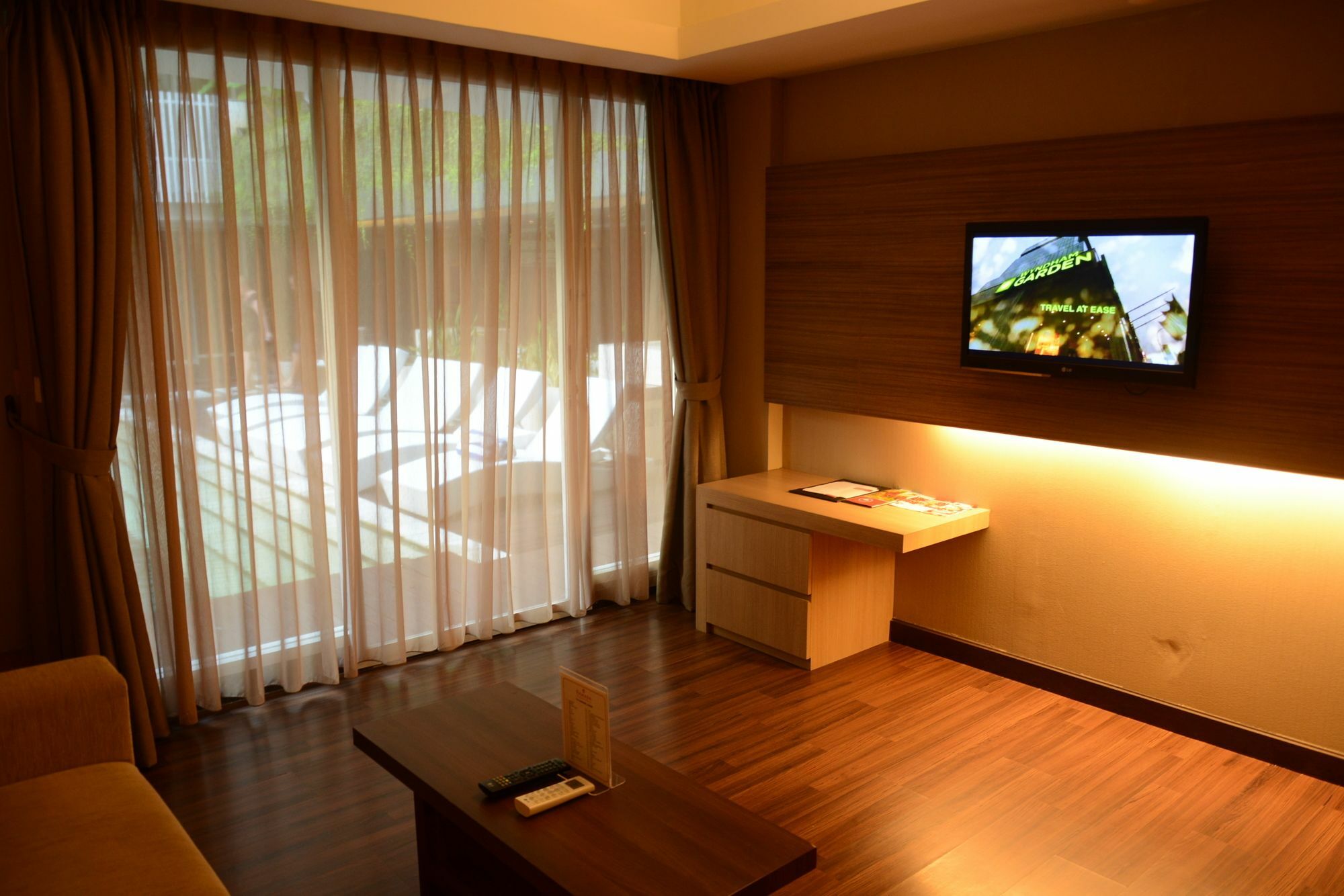 Ramada By Wyndham Bali Sunset Road Kuta Ξενοδοχείο Σεμινιάκ Εξωτερικό φωτογραφία